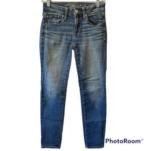 American Eagle Outfitters Jean Size 2, Short Skinny Super Stretch Jegging